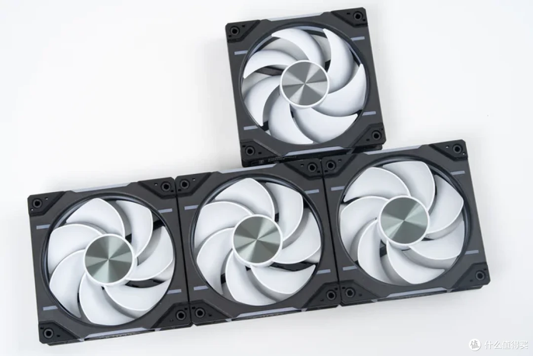 追风者视界之窗像素版+华硕STRIX X870E-E NEO+影驰5080黑魂X装机