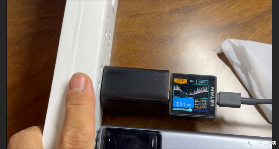 【探长实测】5块钱45W充电头:协议看着完美,铁插脚+高纹波暗藏