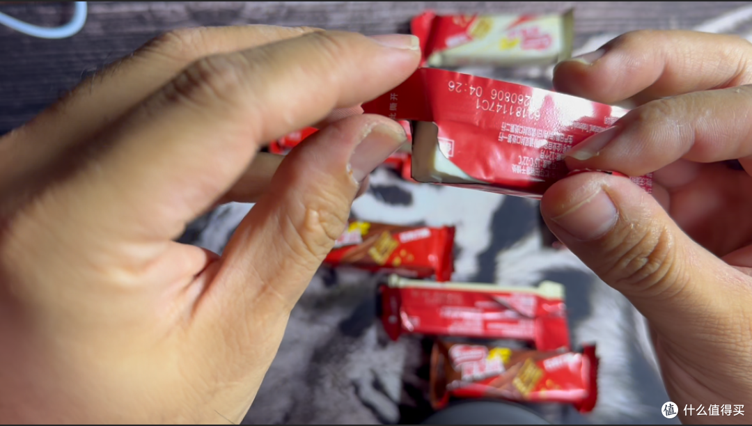 【一元秒杀系列】第十三期| 三毛一根脆脆鲨？拼多多秒杀零食开箱