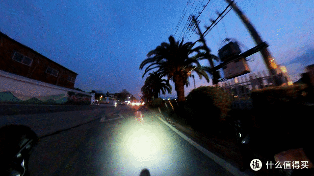 多款自行车灯实测横评,夜骑车灯怎么选看这篇