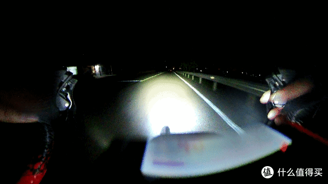 多款自行车灯实测横评,夜骑车灯怎么选看这篇