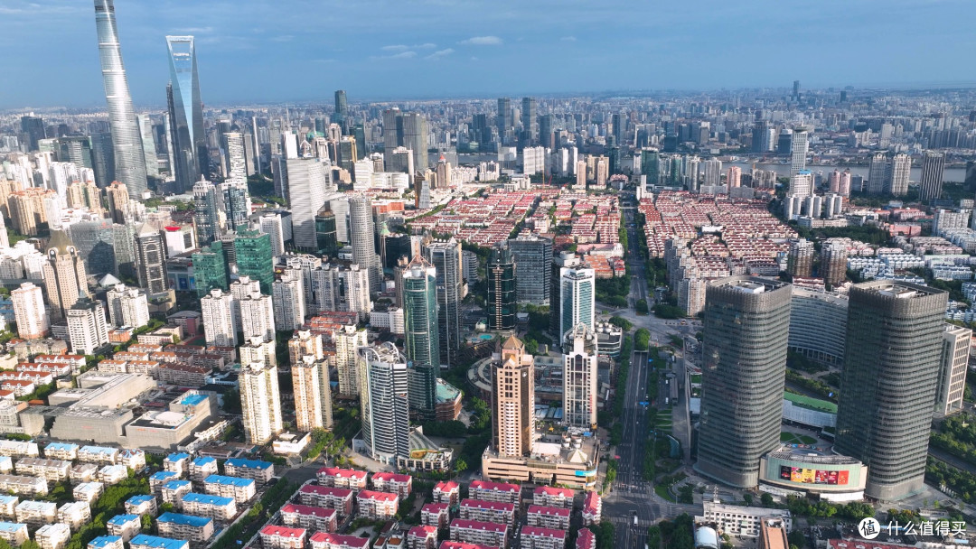 高盛发声:美联储降息影响不了中国楼市,房价真正底部在2027年!