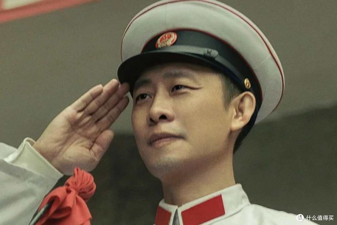 上映即登顶！《神探之痕迹》成国庆档最大黑马