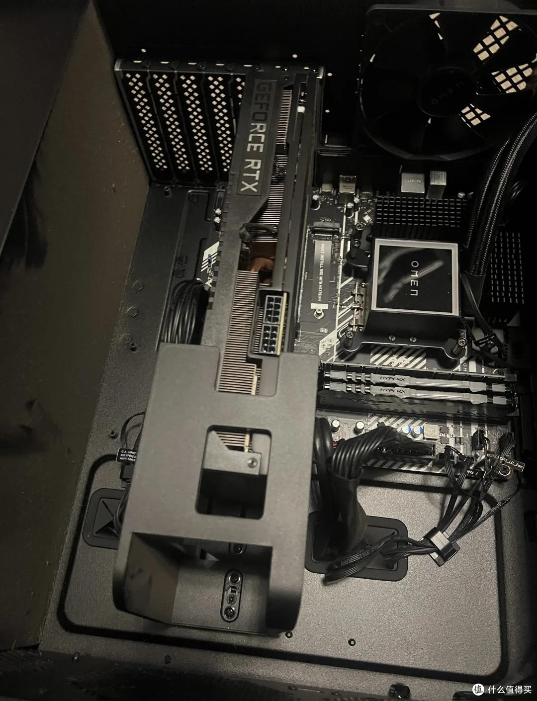 刚过保一天,RTX 4090散热器掉了:维修费2700,这卡修还是不修?