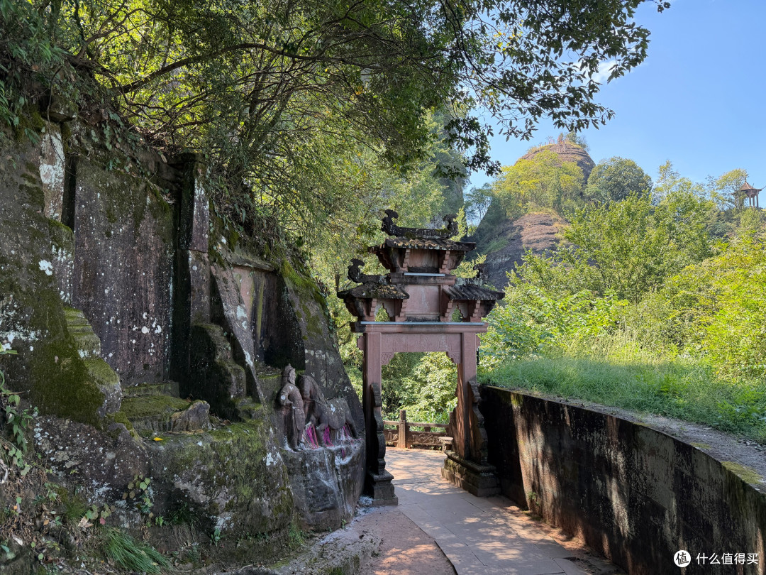徐霞客二刷的齐云山，到底有什么魅力？这份齐云山游览攻略请收好