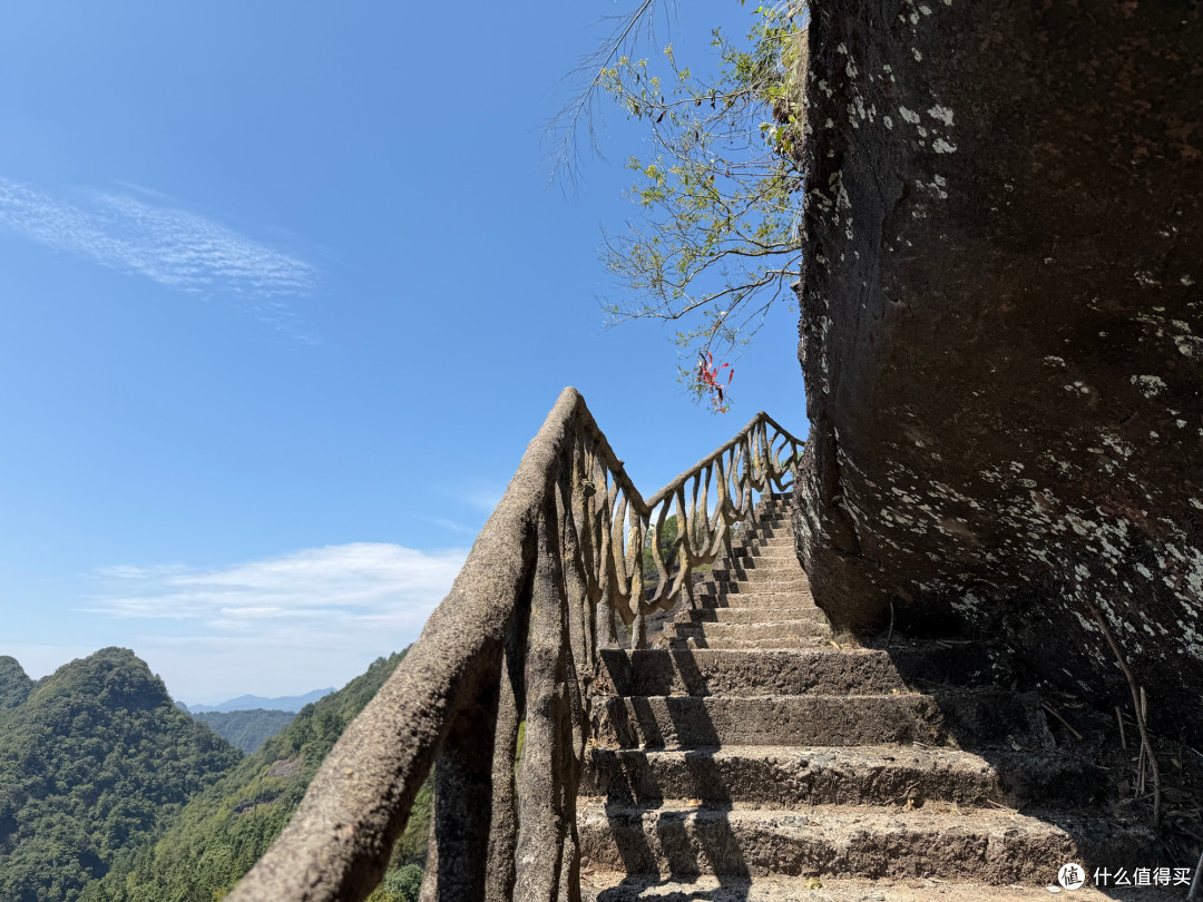 徐霞客二刷的齐云山，到底有什么魅力？这份齐云山游览攻略请收好