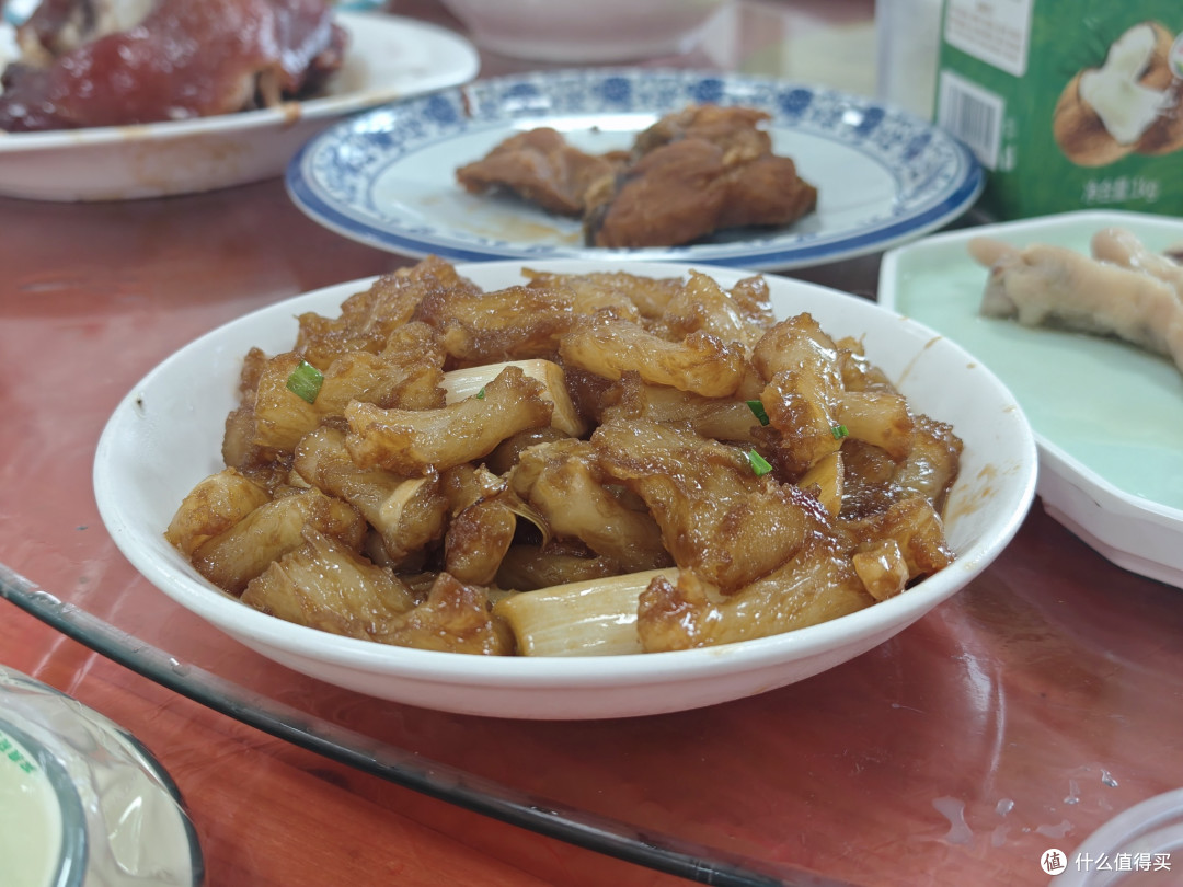 苏州土著满月酒的酒席吃什么?一般会喝什么酒?文章会给您答案。