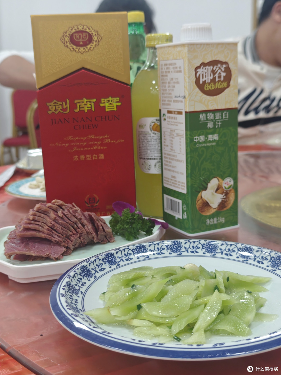苏州土著满月酒的酒席吃什么?一般会喝什么酒?文章会给您答案。