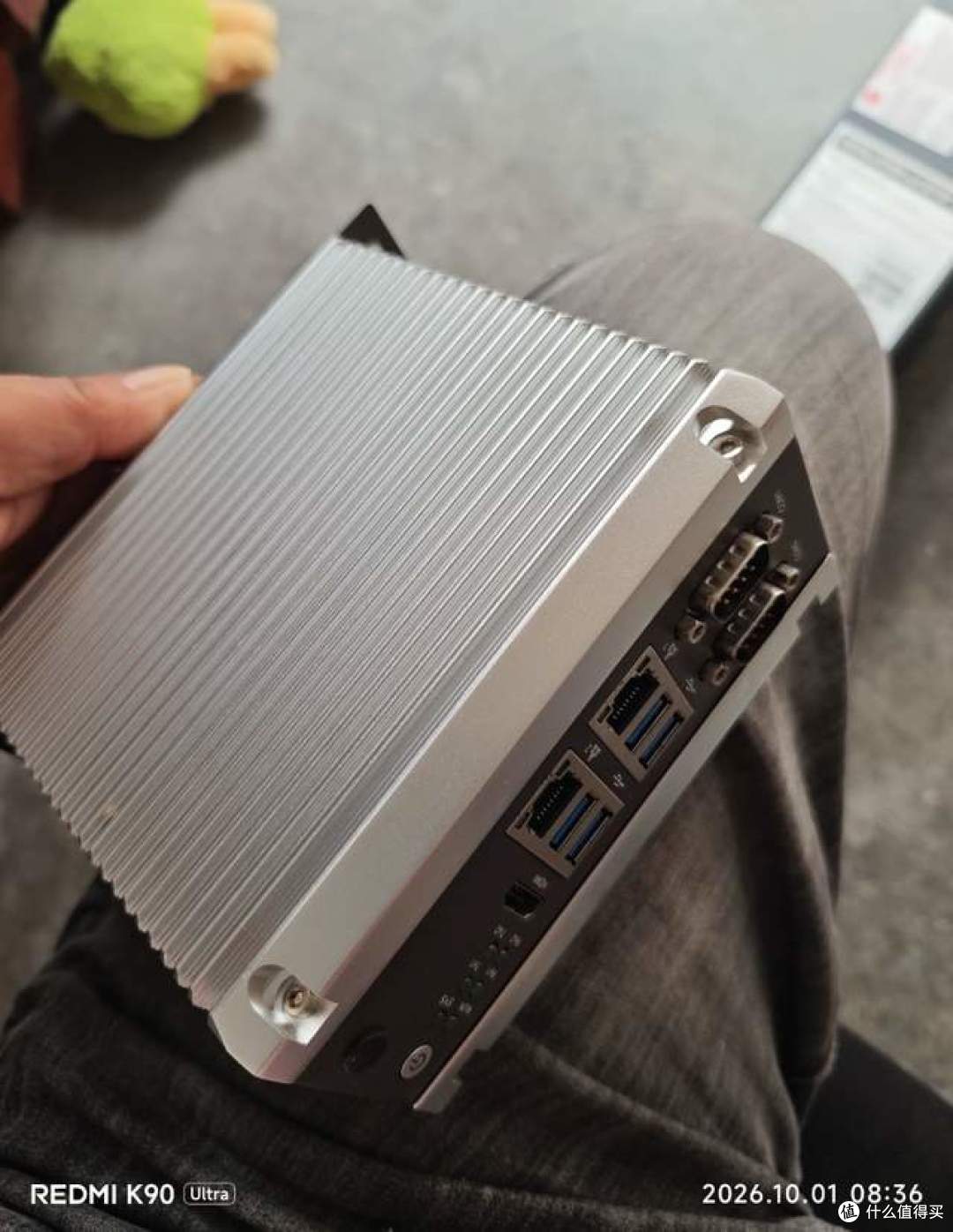 二手鱼300元诺亚eBOX-3560工业级宽压供电+导轨安装,这漏该不该捡