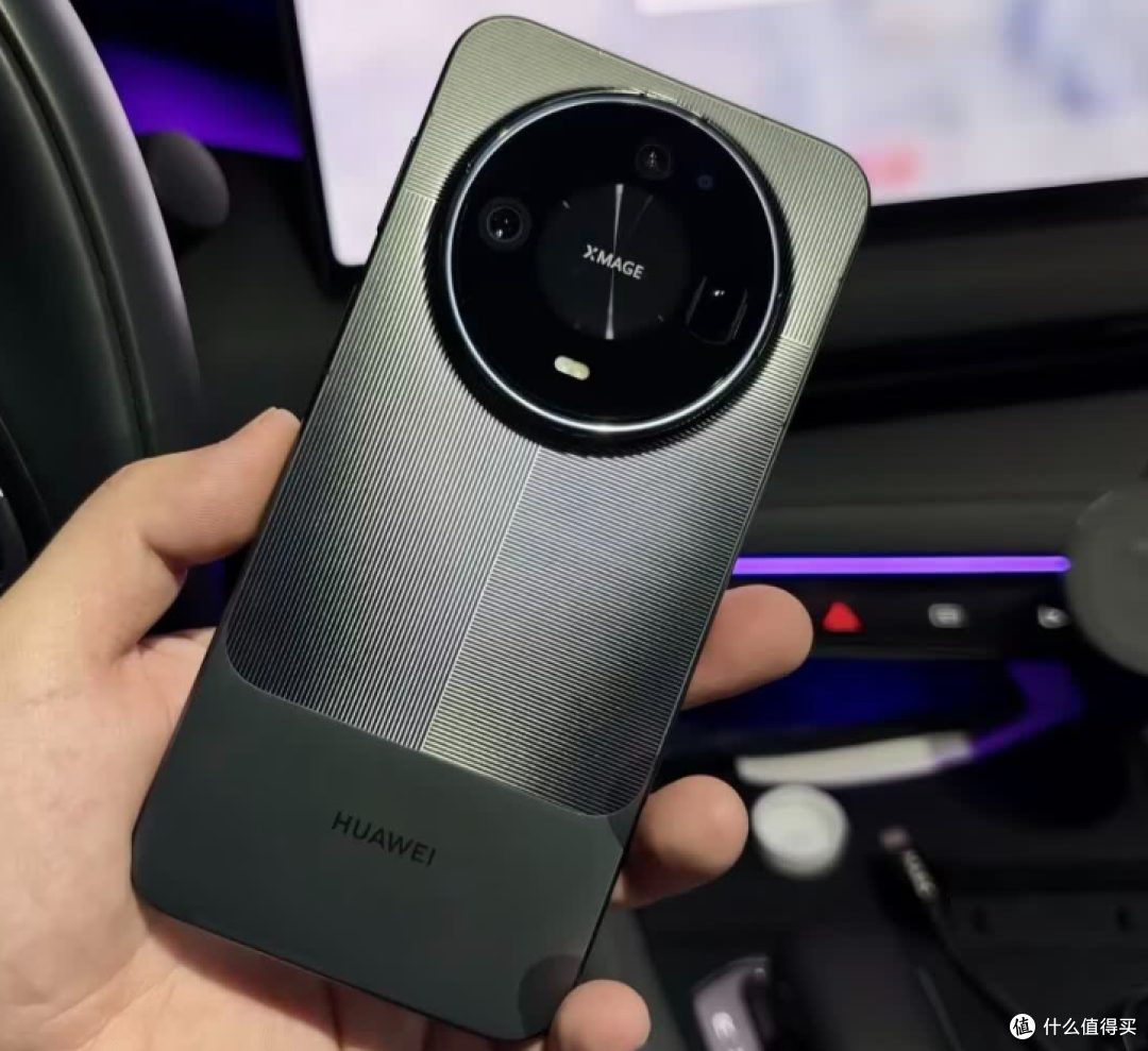 华为Mate 90 Pro Max值不值?三款高配怎么挑