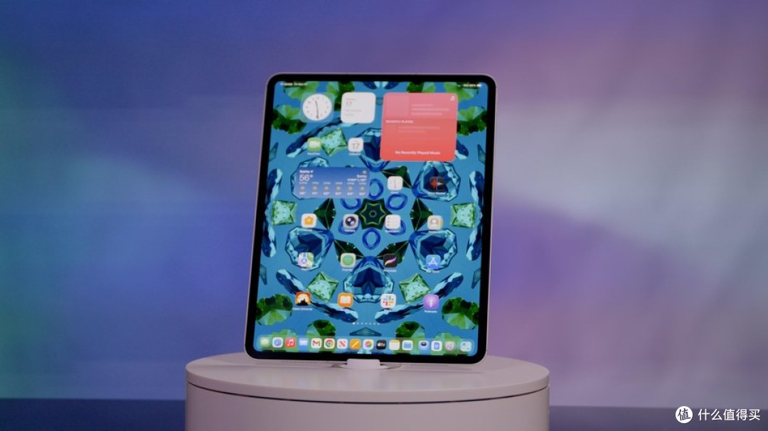 iPad Pro M5 官方产品图