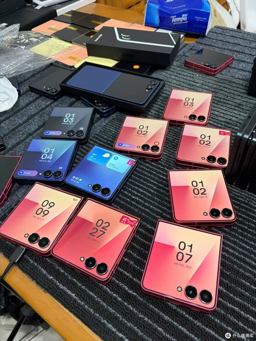 2199元的三星Z Flip7,外屏该有多大?