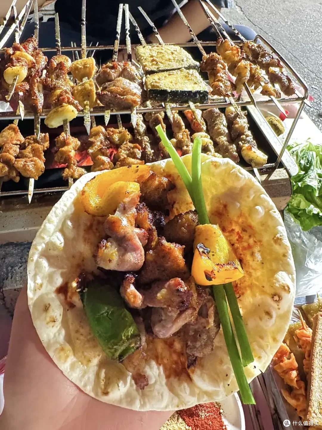 天一黑谁不想撸串？烧烤，是国人的命根！全国哪里烧烤最好吃？