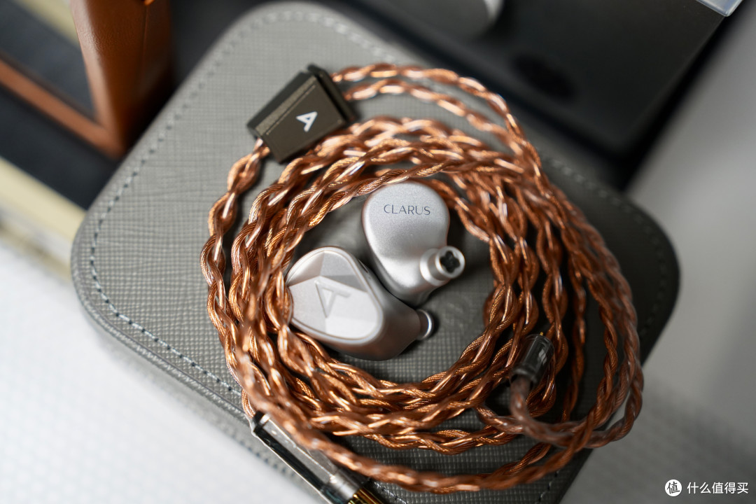罕见的“非讨好向”旗舰耳机:Astell&Kern CLARUS克鲁斯把玩随笔