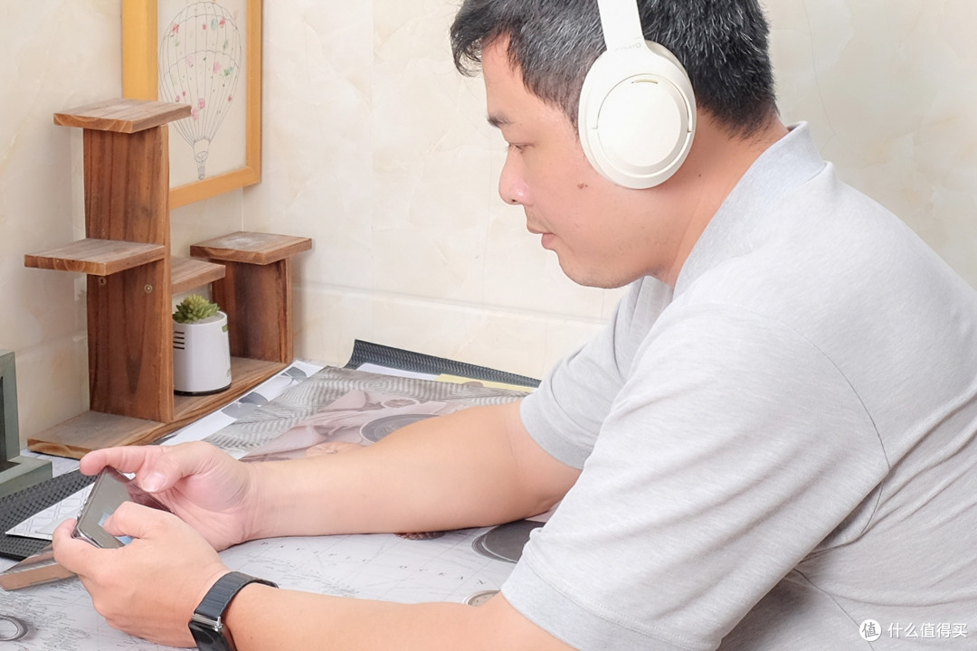 漫友H20 Pro头戴式耳机体验:自带16G内存的“离线降噪舱”