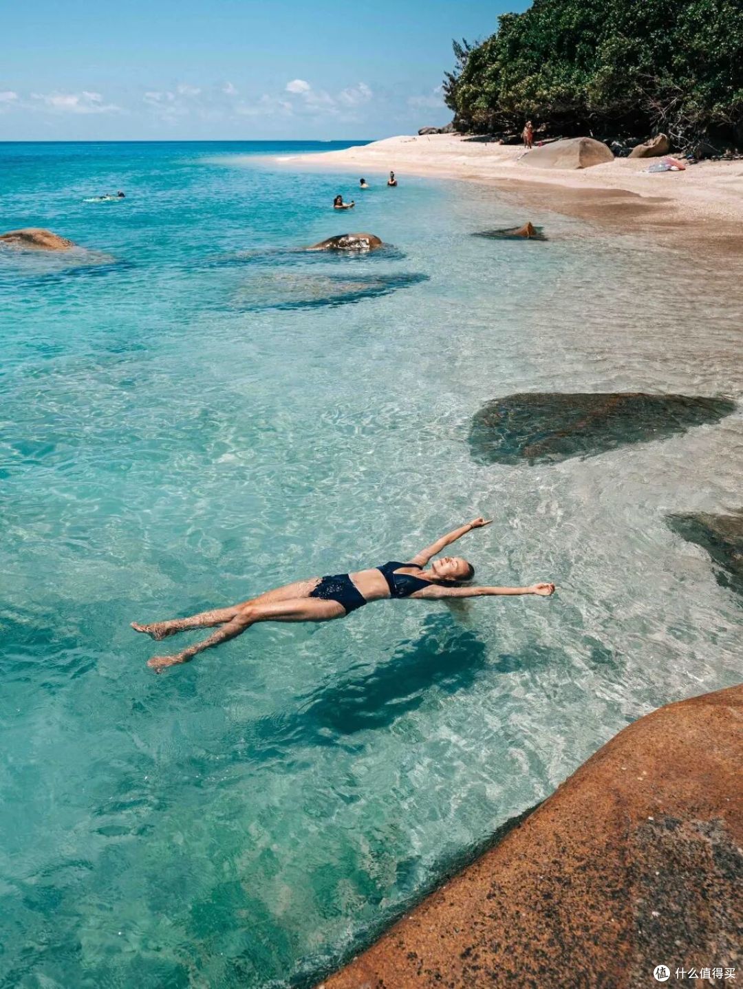 ● Fitzroy Island, Great Barrier Reef, Queensland  📷 /© Tourism Australia