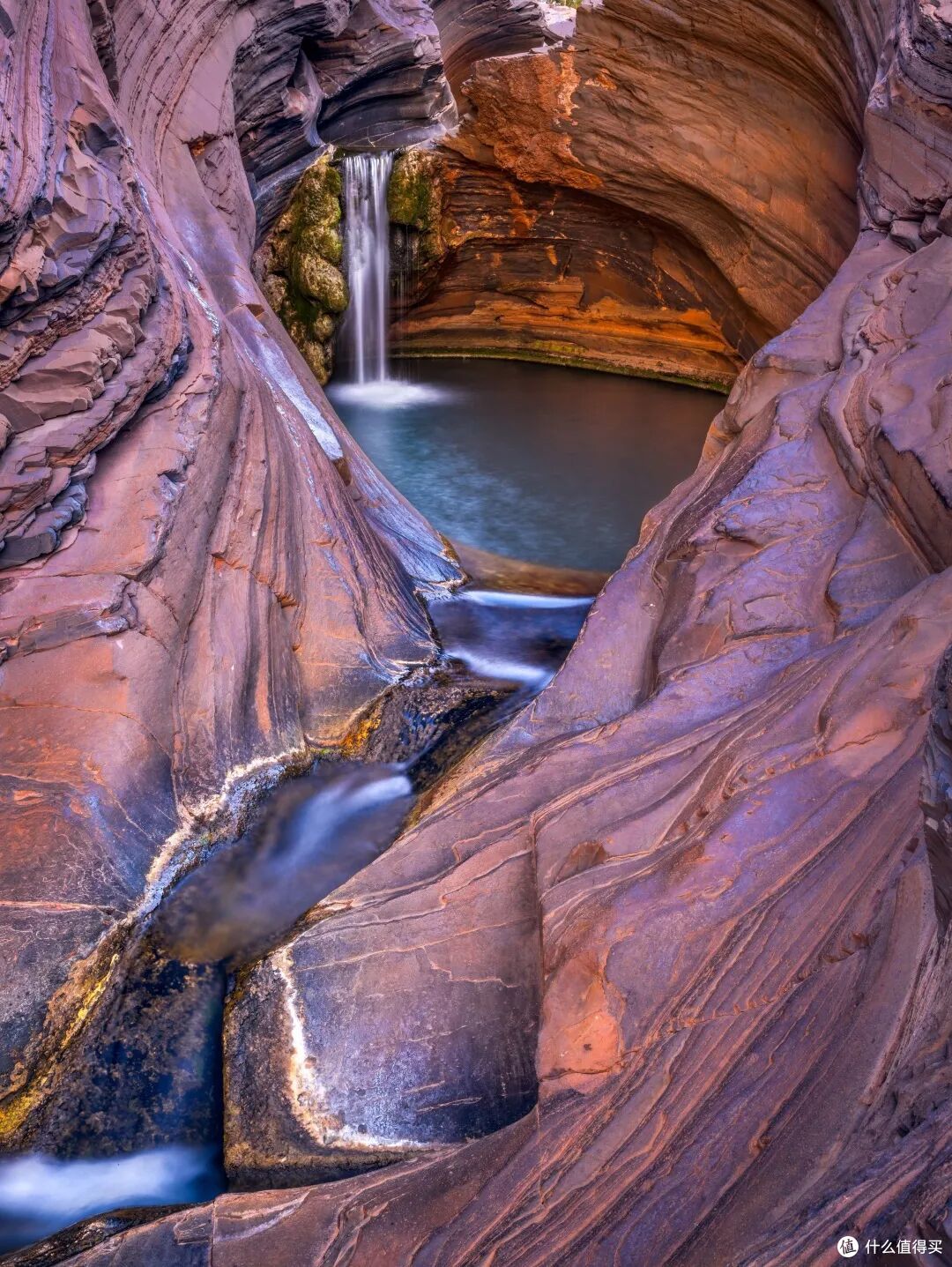 ● Hamersley Gorge, Karijini National Park, Western Australia  📷 / © Tourism Western Australia