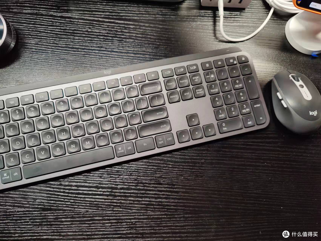 一百多入手，被颜值耽误最便宜的罗技无线机械键盘POP Keys