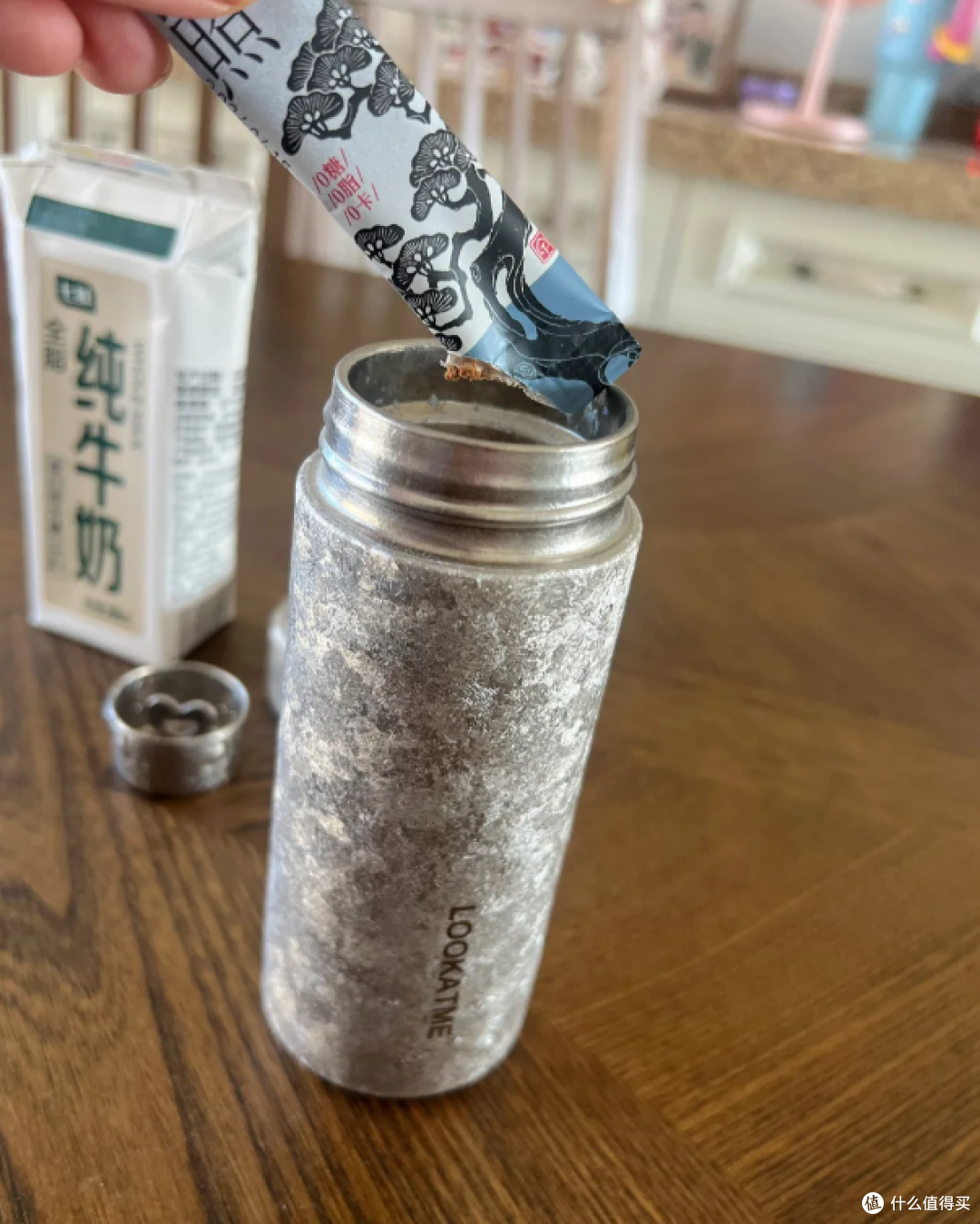 备受追捧的“纯钛保温杯”,究竟值不值得投入?来说说大实话