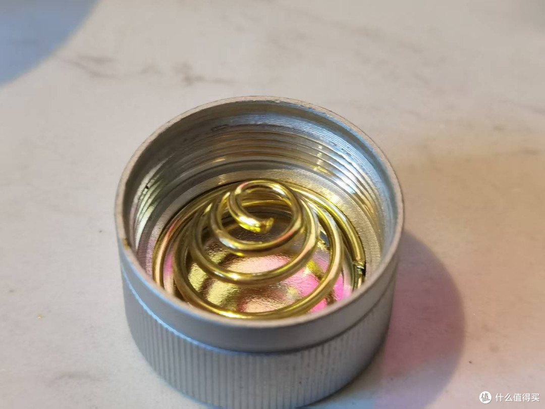 多多上几款小手电晒单
