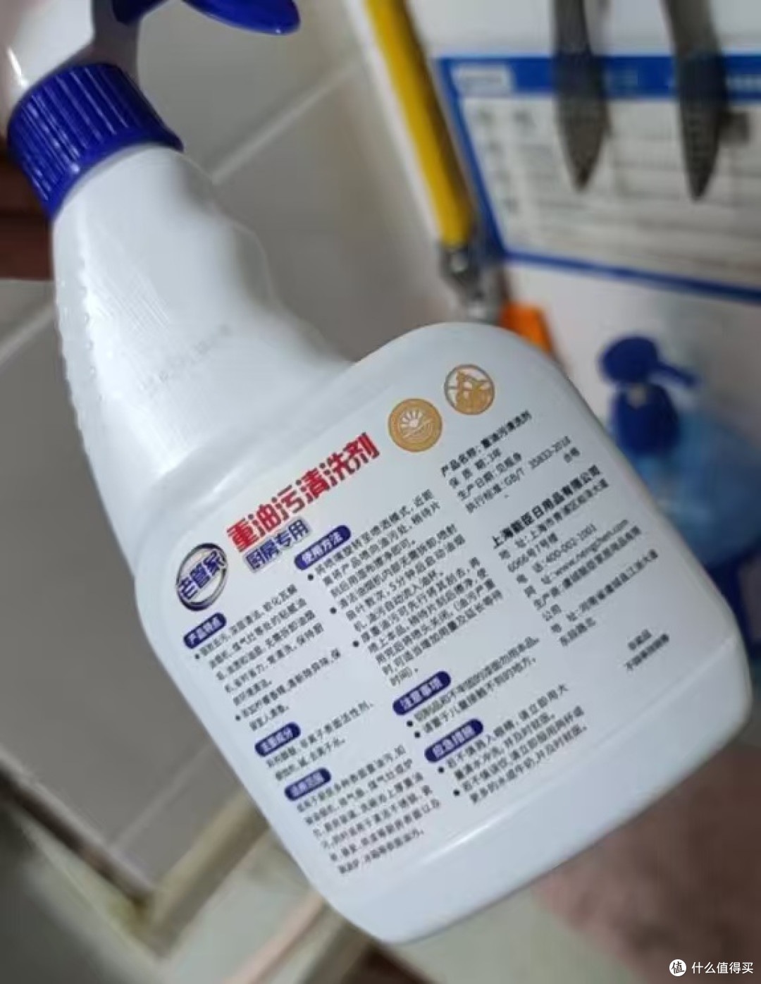 喷一喷、等一等、擦一擦,十年老油垢居然一抹布搞定