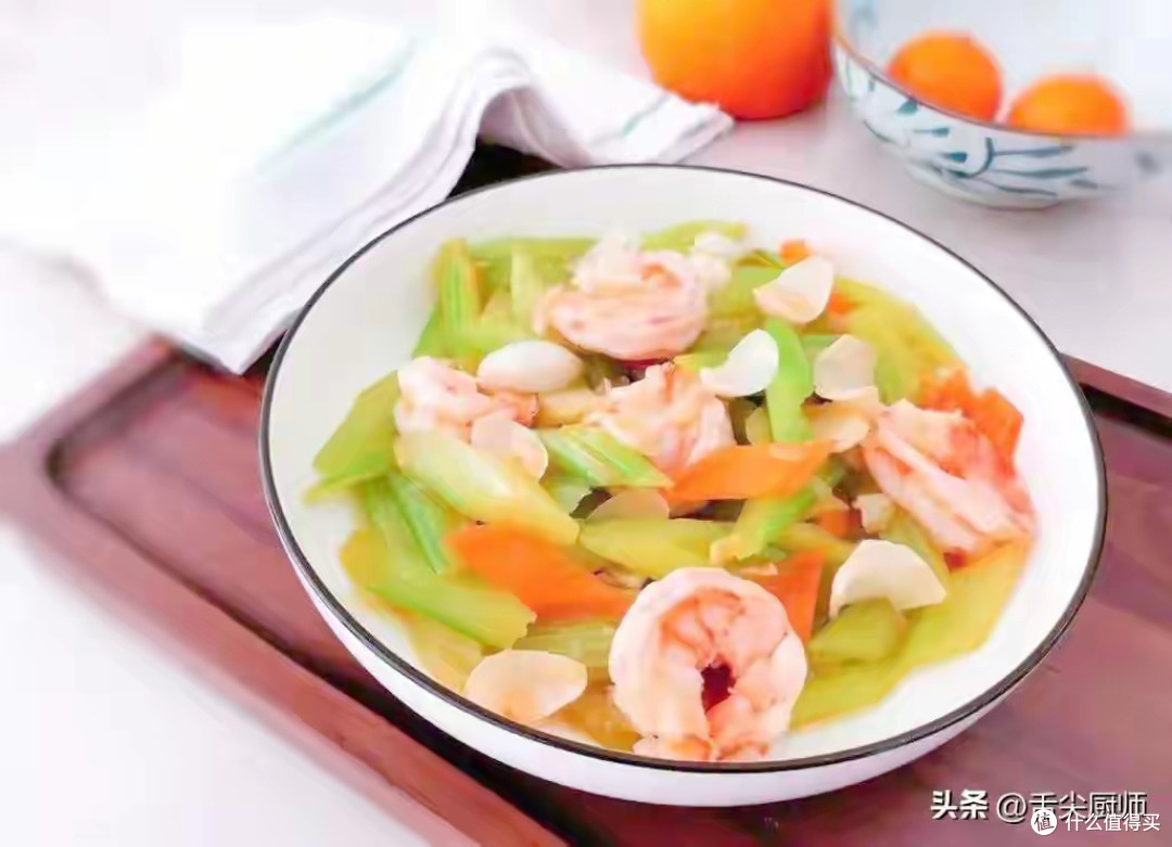如何制作清爽蒜蓉毛豆玉米