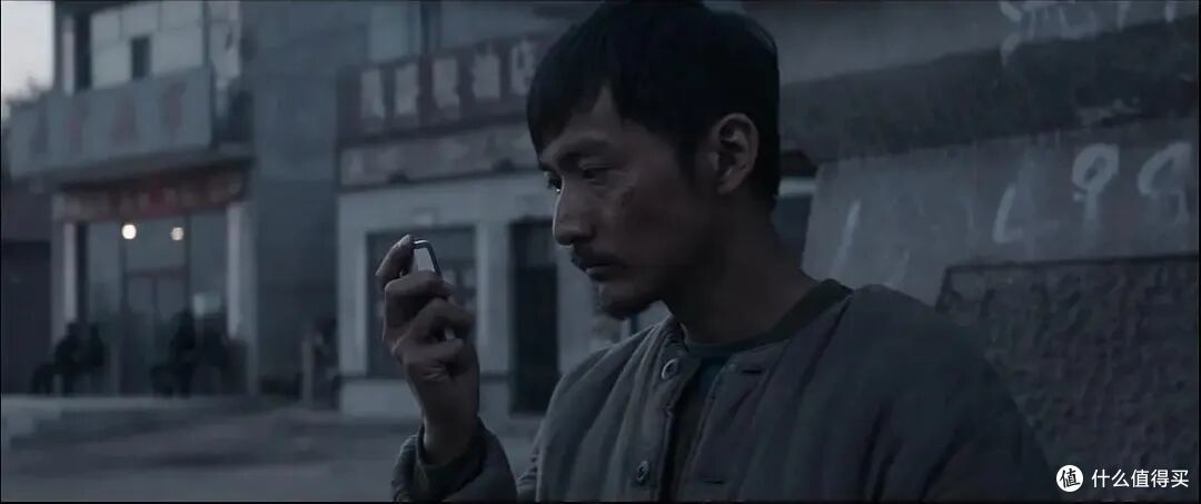 53万人打出8.2分,最“冷冽、生猛”的犯罪片