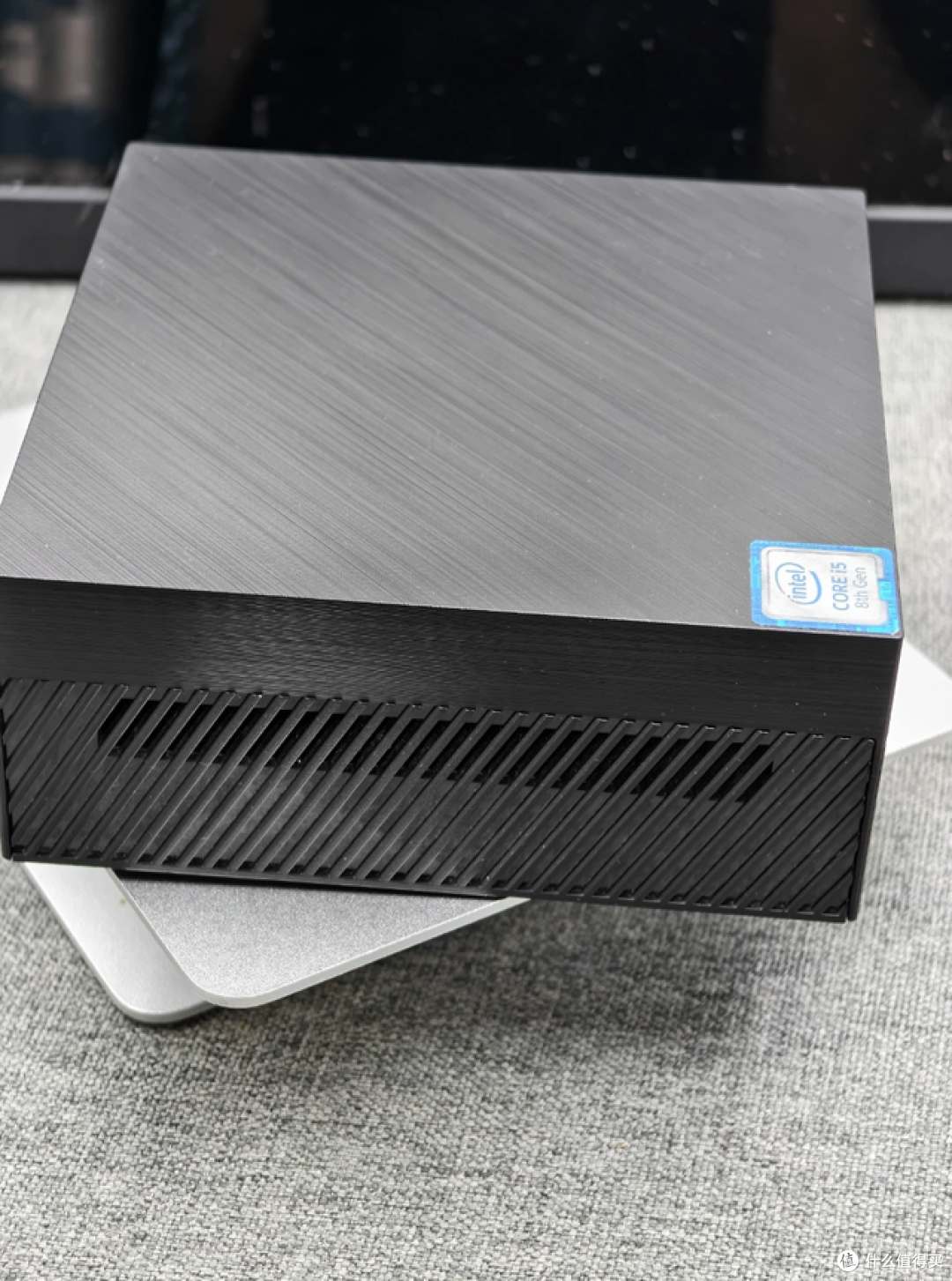 二手鱼800元华硕PN61!i5-8265U+双硬盘+WiFi6,这漏不捡拍大腿?