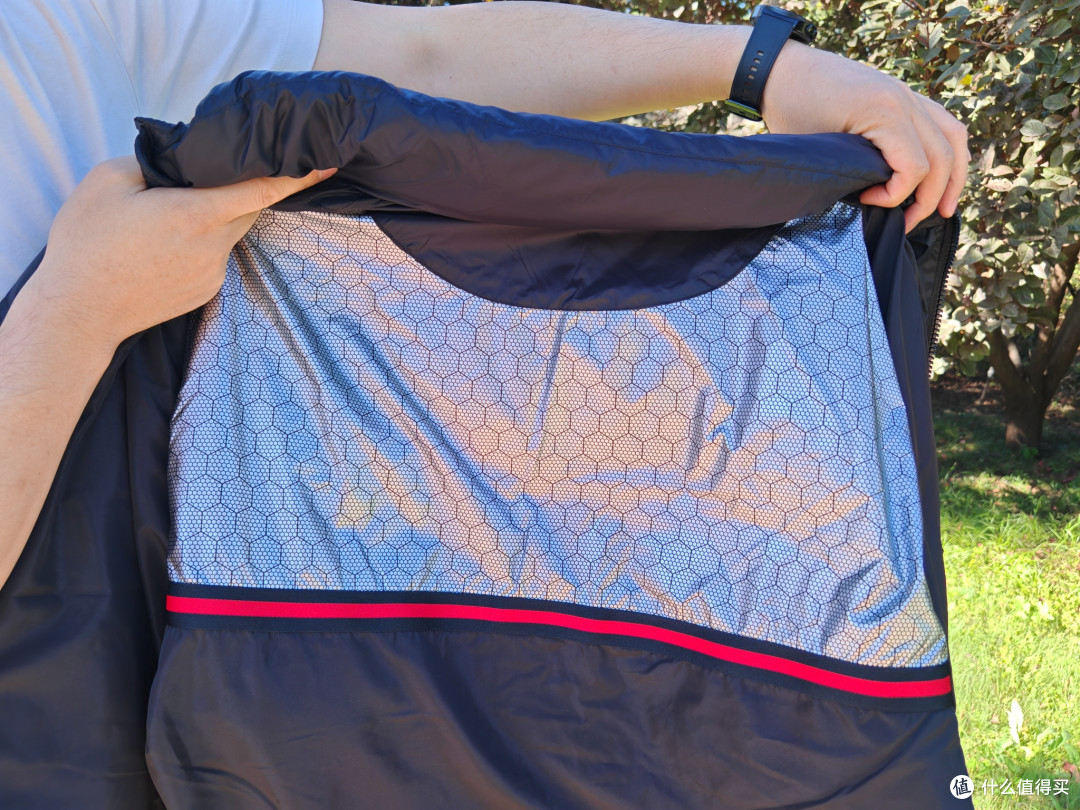 VBREX户外羽绒服实测体验,千元羽绒服配置只要399的硬核户外装备