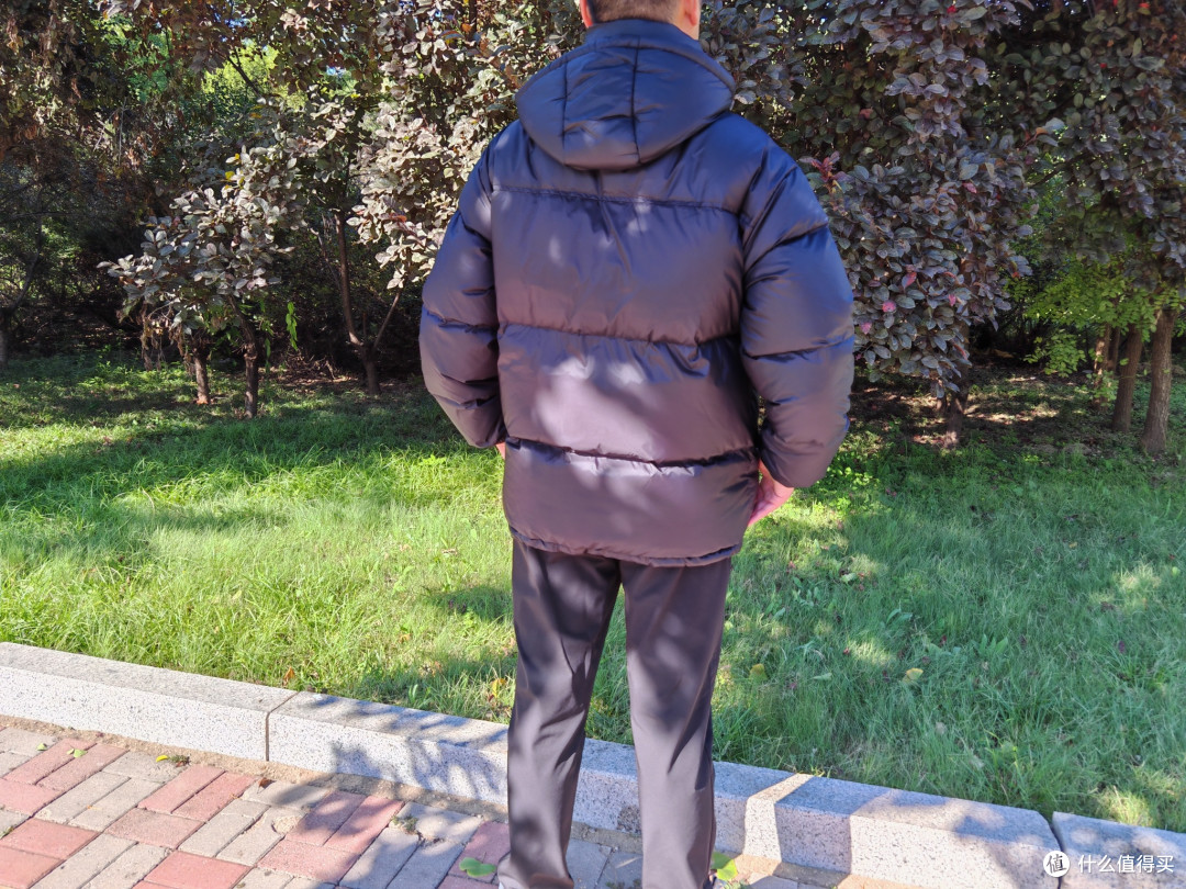 VBREX户外羽绒服实测体验,千元羽绒服配置只要399的硬核户外装备