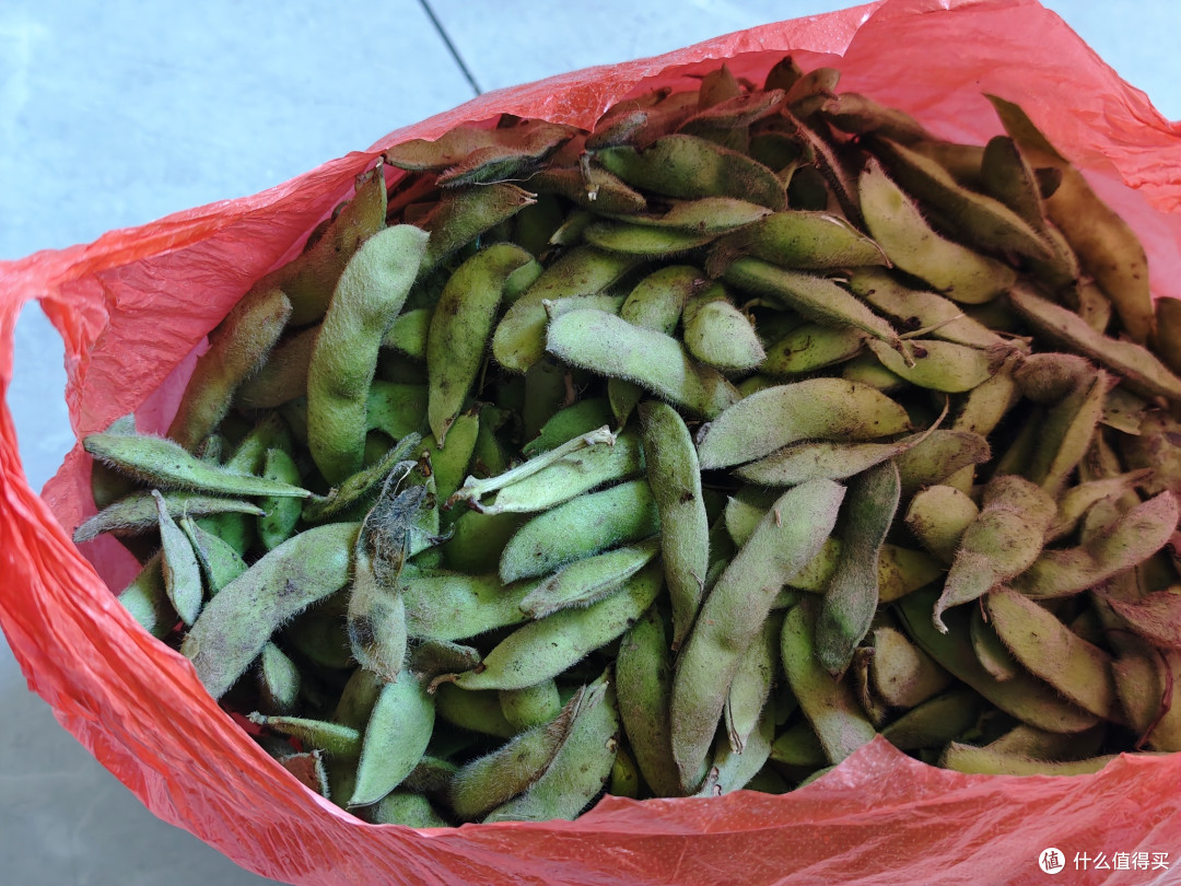 50元成本就能做出饭店将近200元的“毛蟹年糕”,很好吃,满足。