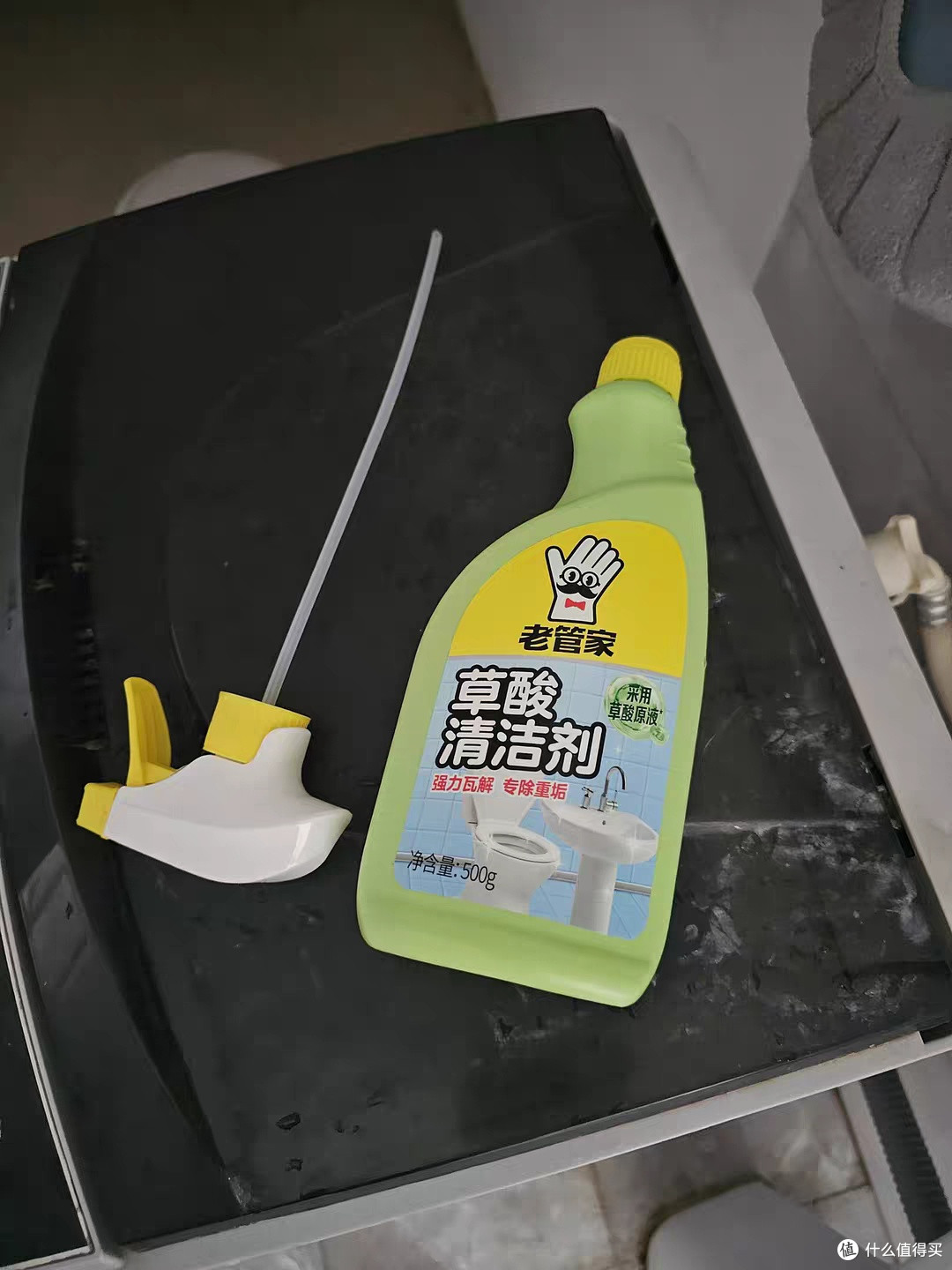 马桶顽固黄垢刷不掉，用它8分钟解决