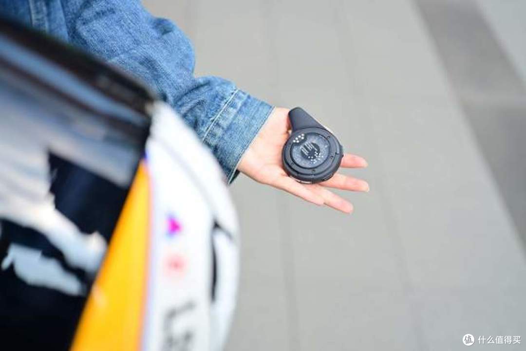 极蜂这一波，是把摩友组队那点痛点全戳中了