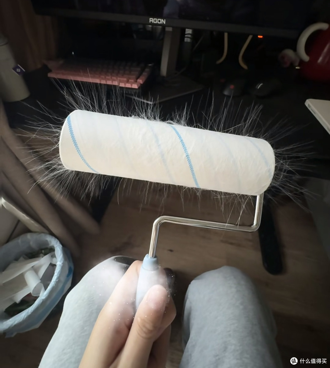 利用粘毛滚筒实现即时高效除毛
