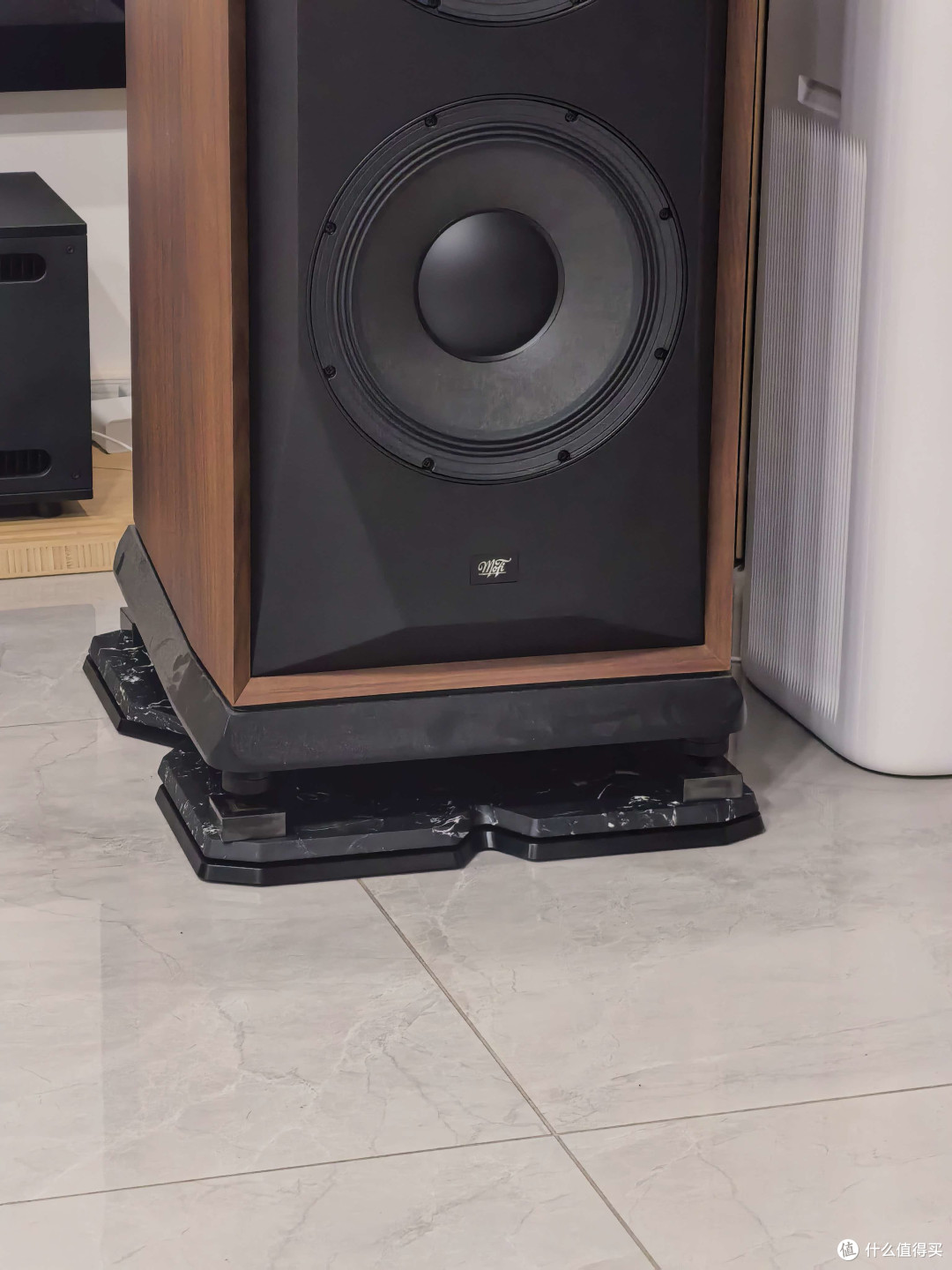 AUDIO BASTION磐石喇叭板使用感受