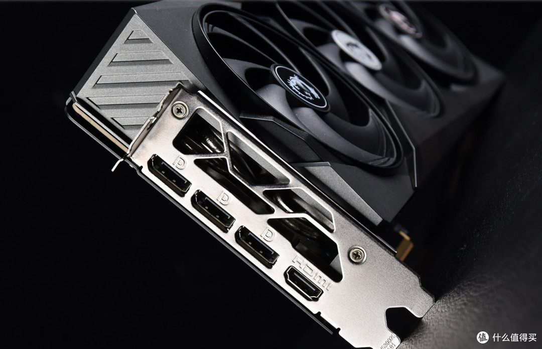 平民旗舰甜品！微星RTX5060Ti魔龙显卡开箱、3A实测与导购指南