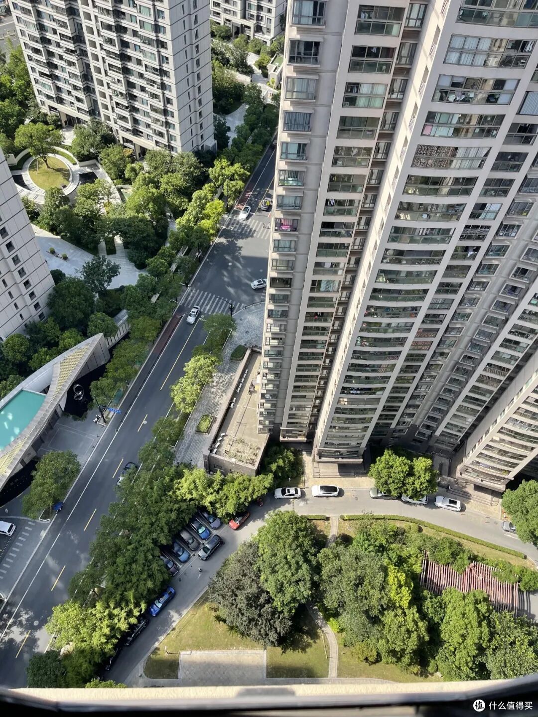 为啥懂行的人,都在悄悄处理这5种房产?过来人:再便宜也别碰!