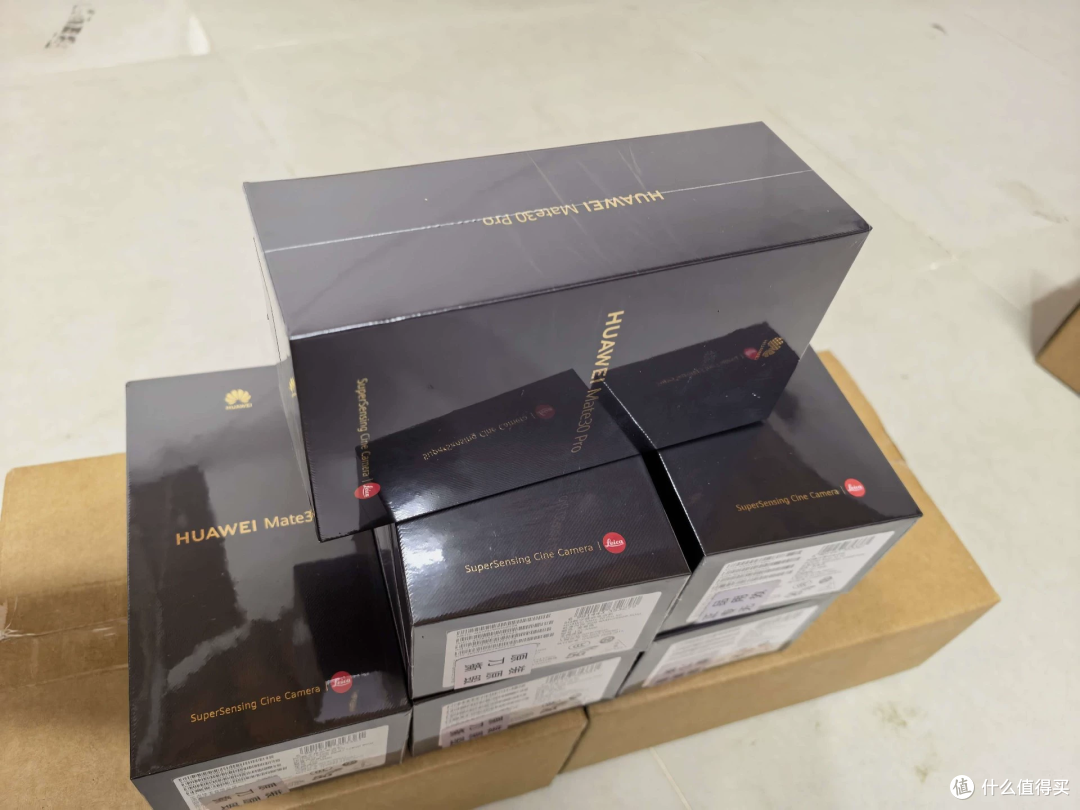 华为 Mate 30 卖 799 元,七年库存算全新?