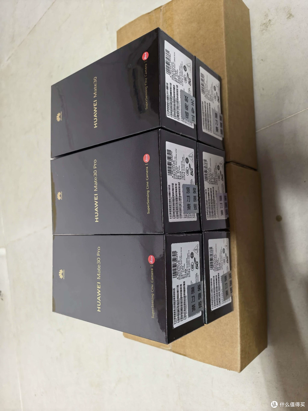 华为 Mate 30 卖 799 元,七年库存算全新?