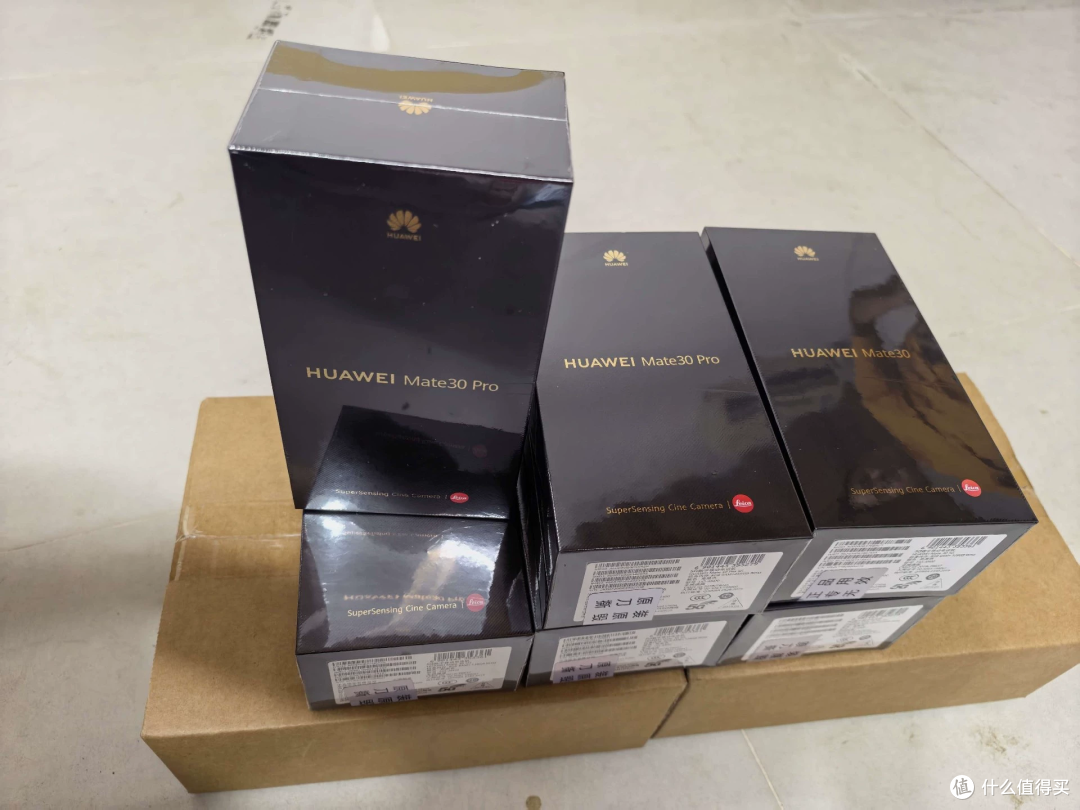 华为 Mate 30 卖 799 元,七年库存算全新?