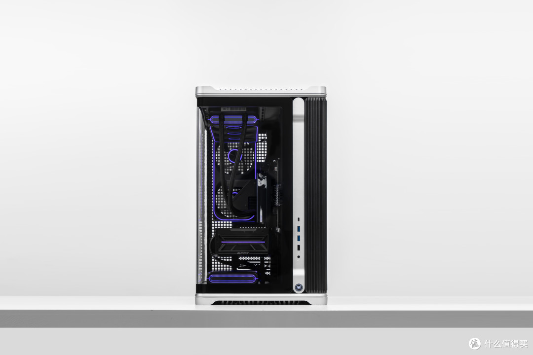 重磅新品发布,曲面玻璃海景房——机械大师CR680