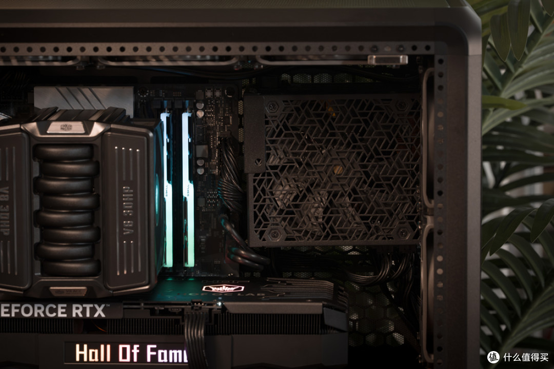 酷冷至尊MF400_技嘉B760M AORUS ELITE D4_影驰RTX 5070Ti HOF OC