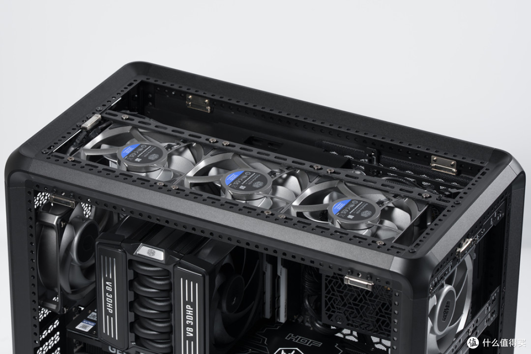 酷冷至尊MF400_技嘉B760M AORUS ELITE D4_影驰RTX 5070Ti HOF OC