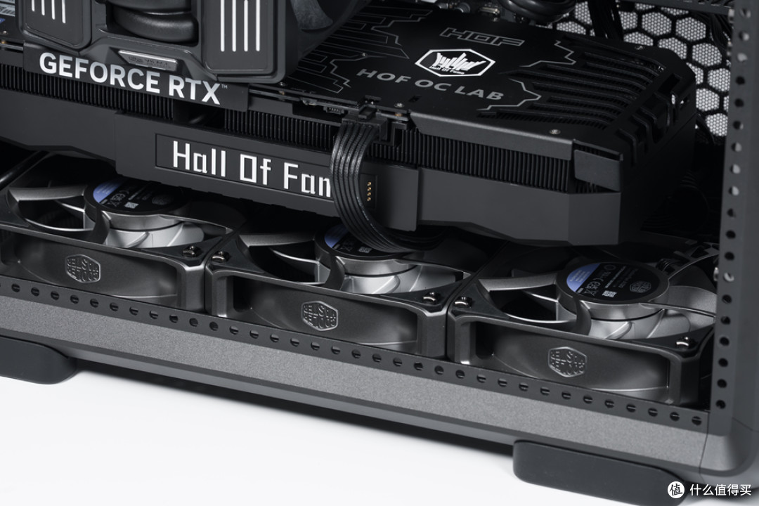 酷冷至尊MF400_技嘉B760M AORUS ELITE D4_影驰RTX 5070Ti HOF OC