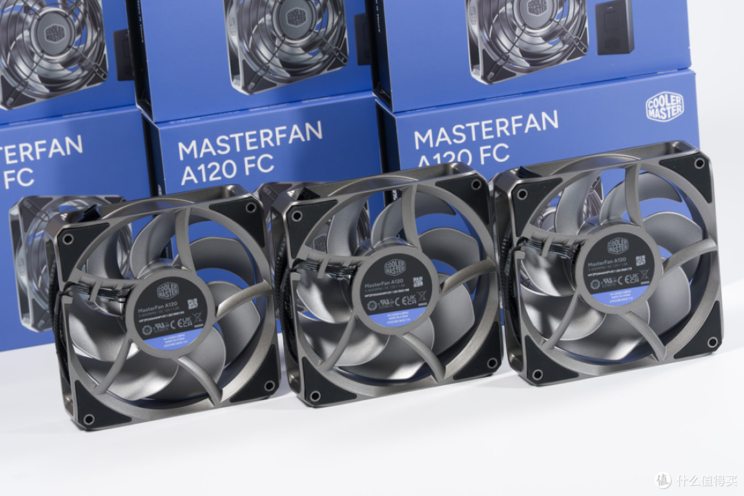 酷冷至尊MF400_技嘉B760M AORUS ELITE D4_影驰RTX 5070Ti HOF OC