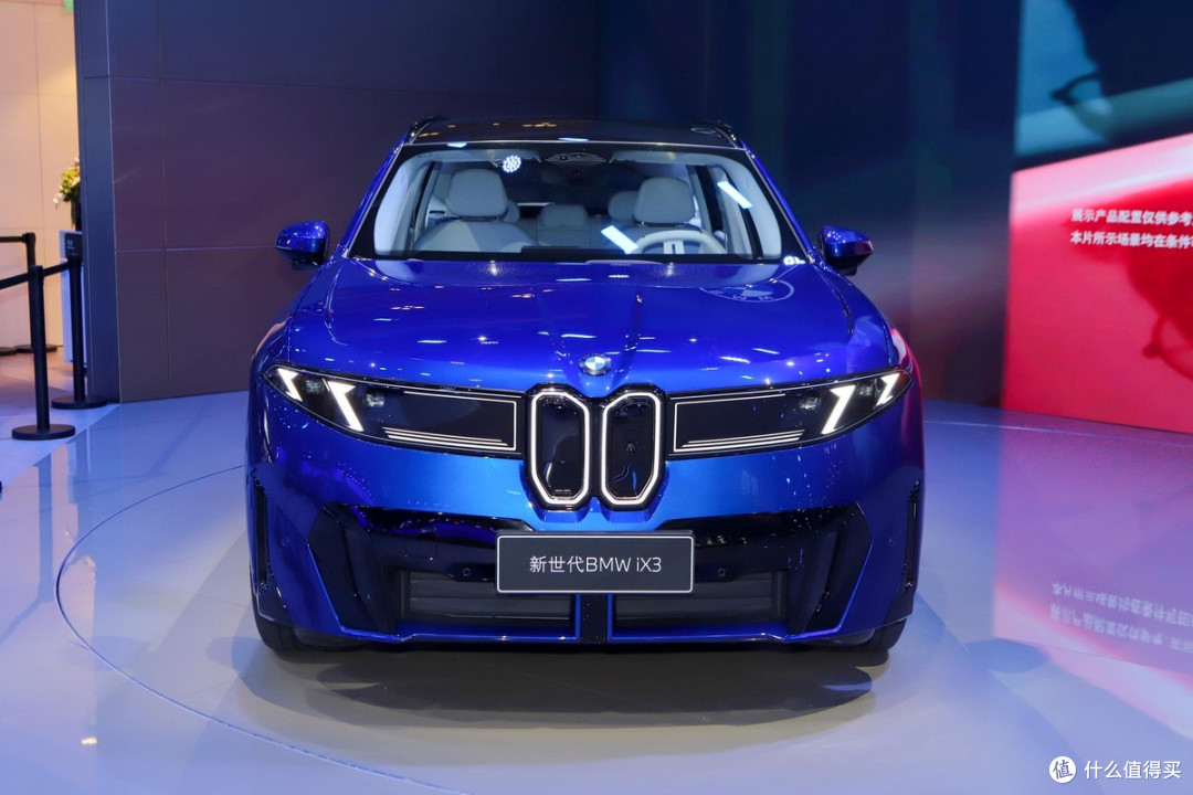 30万买德系豪华纯电SUV,奥迪E7X、奔驰GLC EV与宝马iX3咋选?