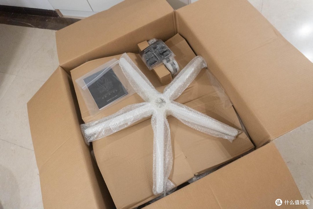 人体工程椅,国产TGIF更有性价比,简洁清爽坐着舒服!