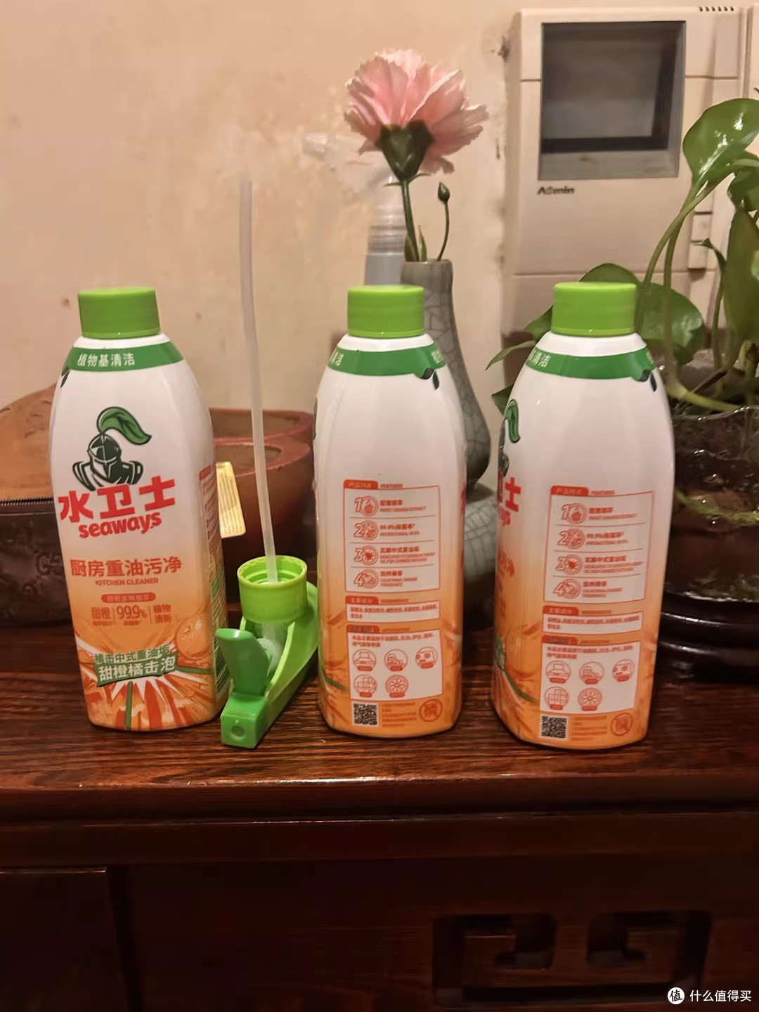 国庆大扫除救场,水卫士重油污净让厨房返新