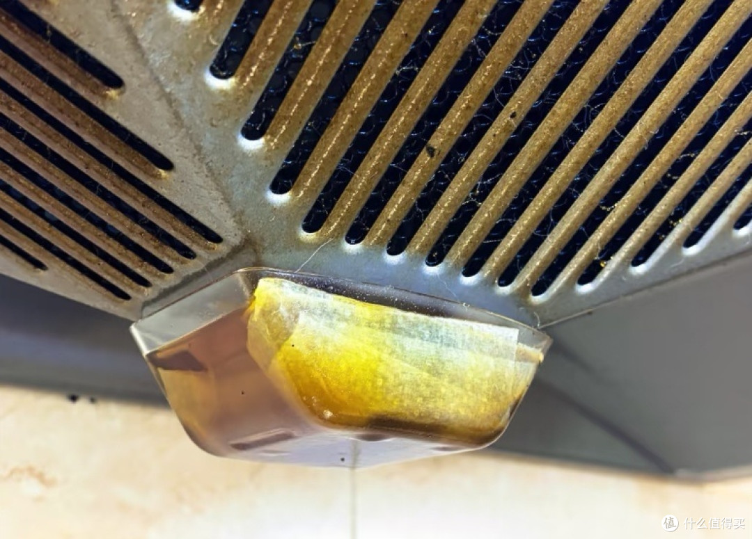 假期深度大扫除!搞定长年油腻的抽油烟机