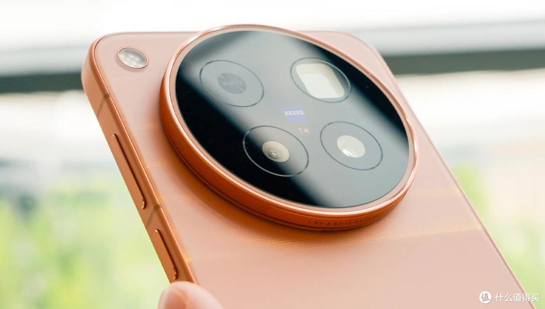 vivo碾压苹果？iPhone18ProMax对比vivoX500Pro Max实测,谁更强？